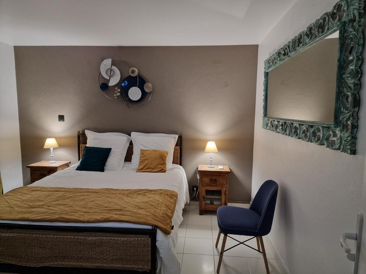 Appartements De Luxe . Propriete De Luxe Baie Mahault Eksteriør billede
