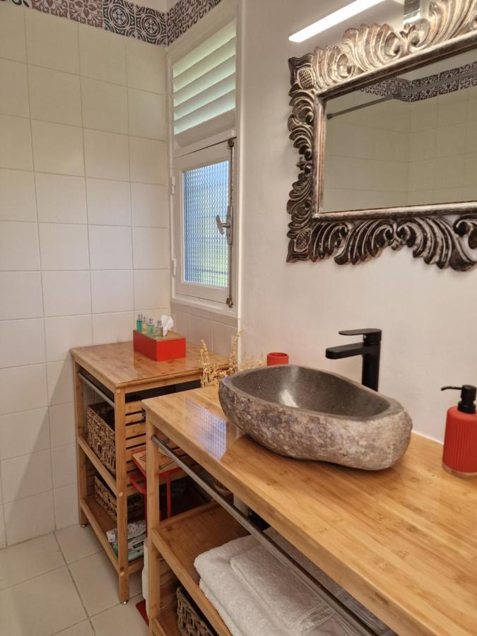 Appartements De Luxe . Propriete De Luxe Baie Mahault Eksteriør billede